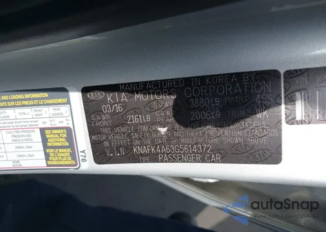 2016 Kia Forte Lx z USA, uszkodzony, nr VIN KNAFK4A63G5614372
